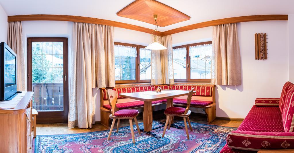 Apartments Elise Σέλβα ντι Βαλ Γκαρντένα Εξωτερικό φωτογραφία